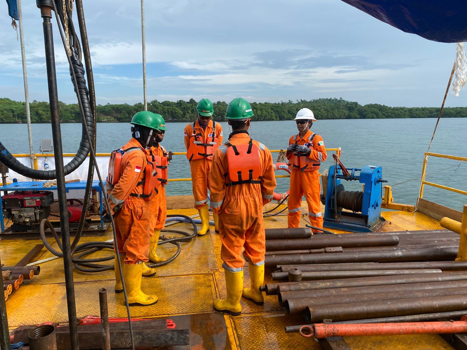 Nearshore field operation with crew and platform
